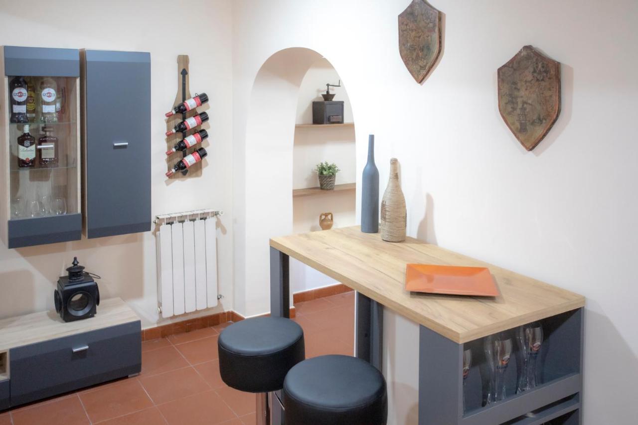 Homehouse Serpenti - Colosseum - Rione Monti Rome Exterior photo