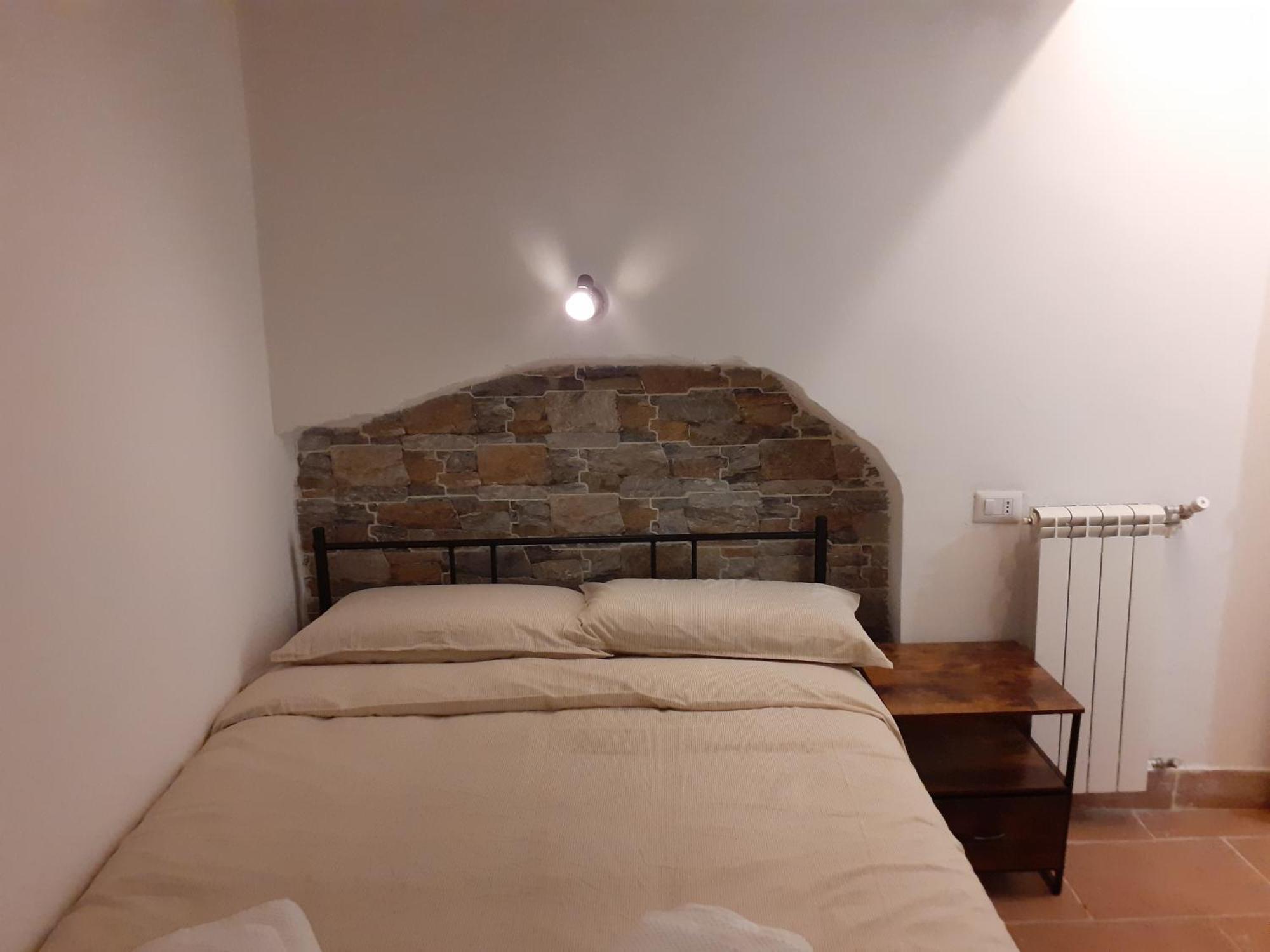 Homehouse Serpenti - Colosseum - Rione Monti Rome Exterior photo