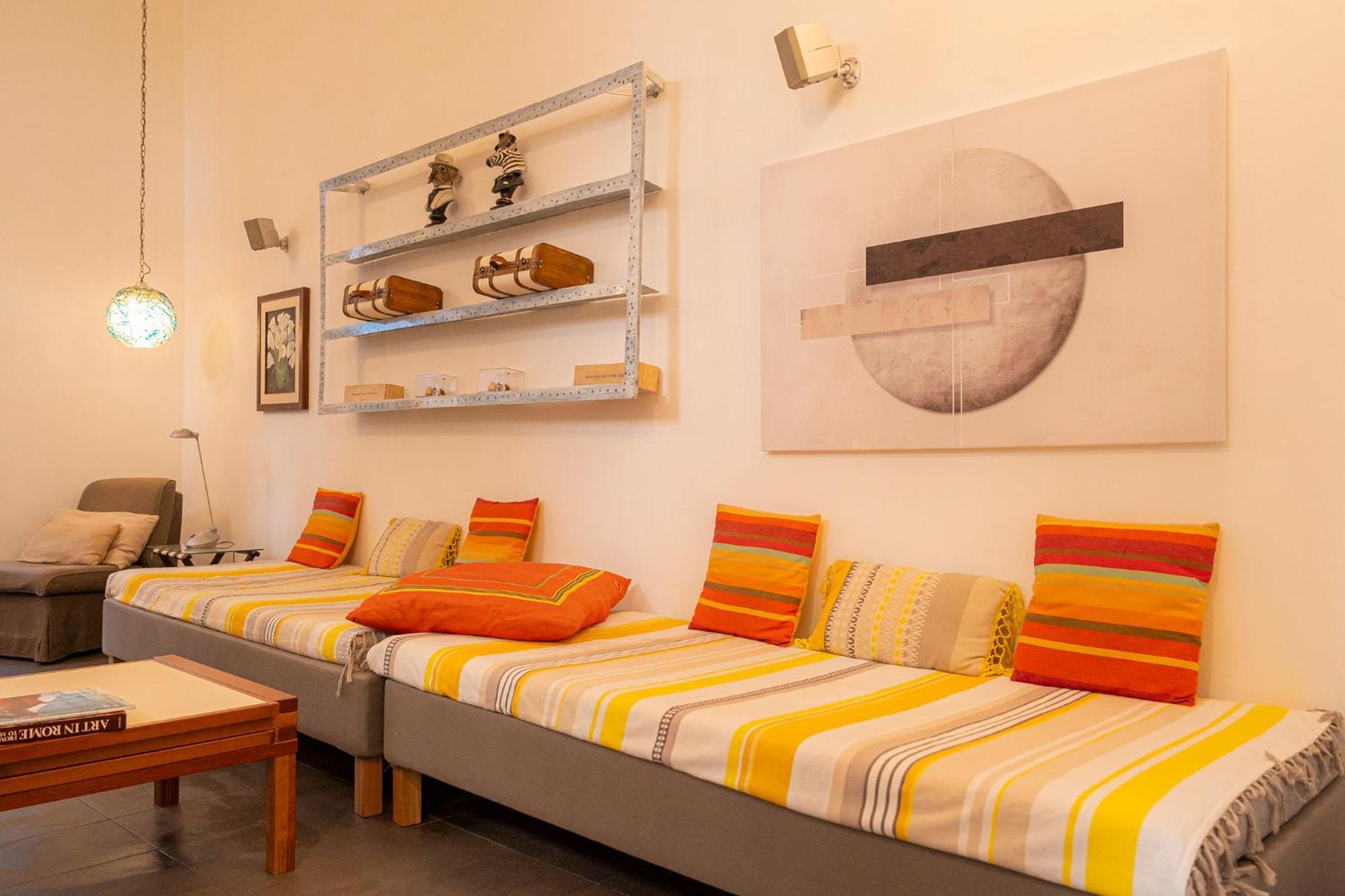Homehouse Serpenti - Colosseum - Rione Monti Rome Exterior photo